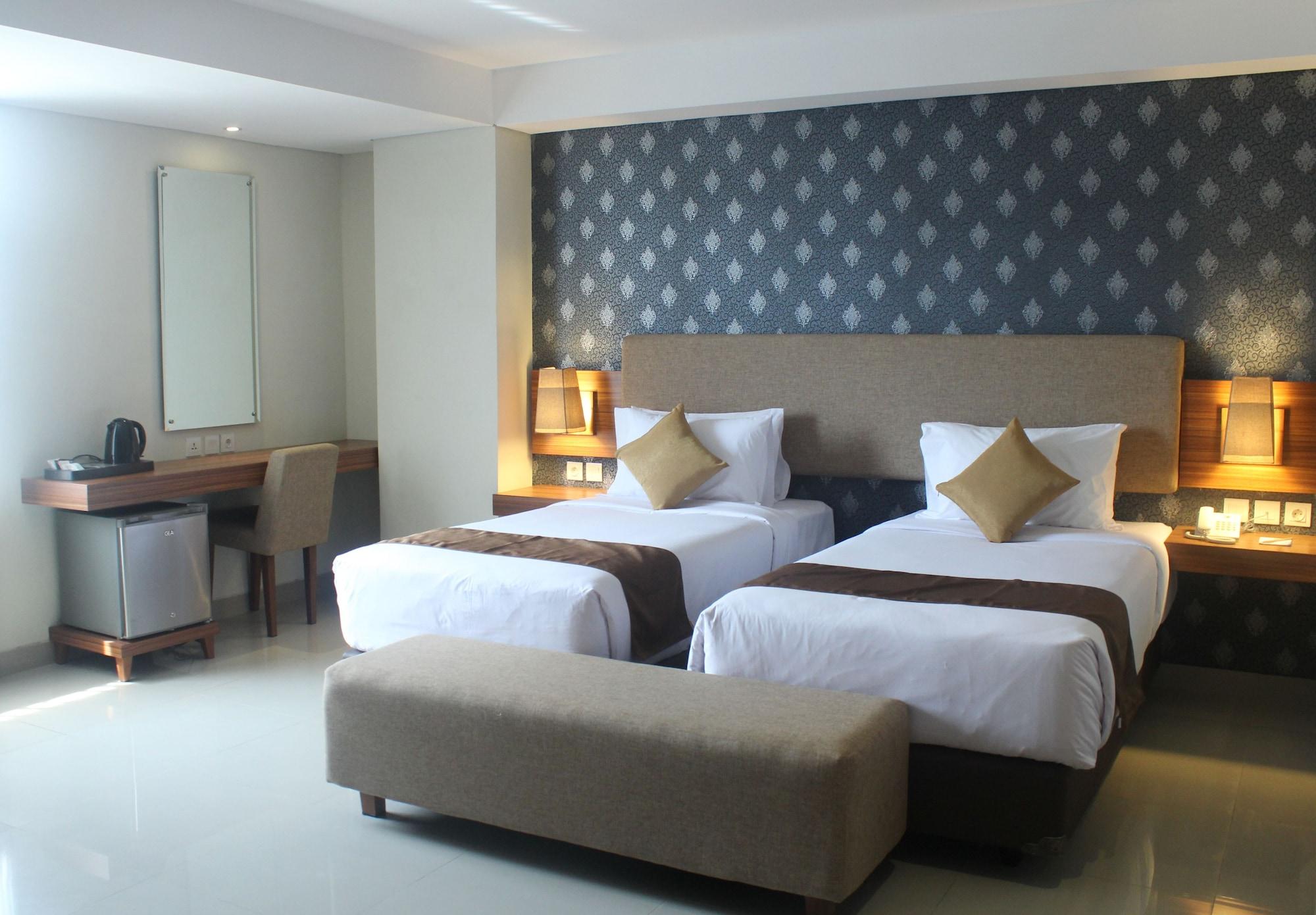 เอช บูทิก โฮเต็ล ย้อกยาการ์ต้า Hotel ยอกยาการ์ตา ภายนอก รูปภาพ