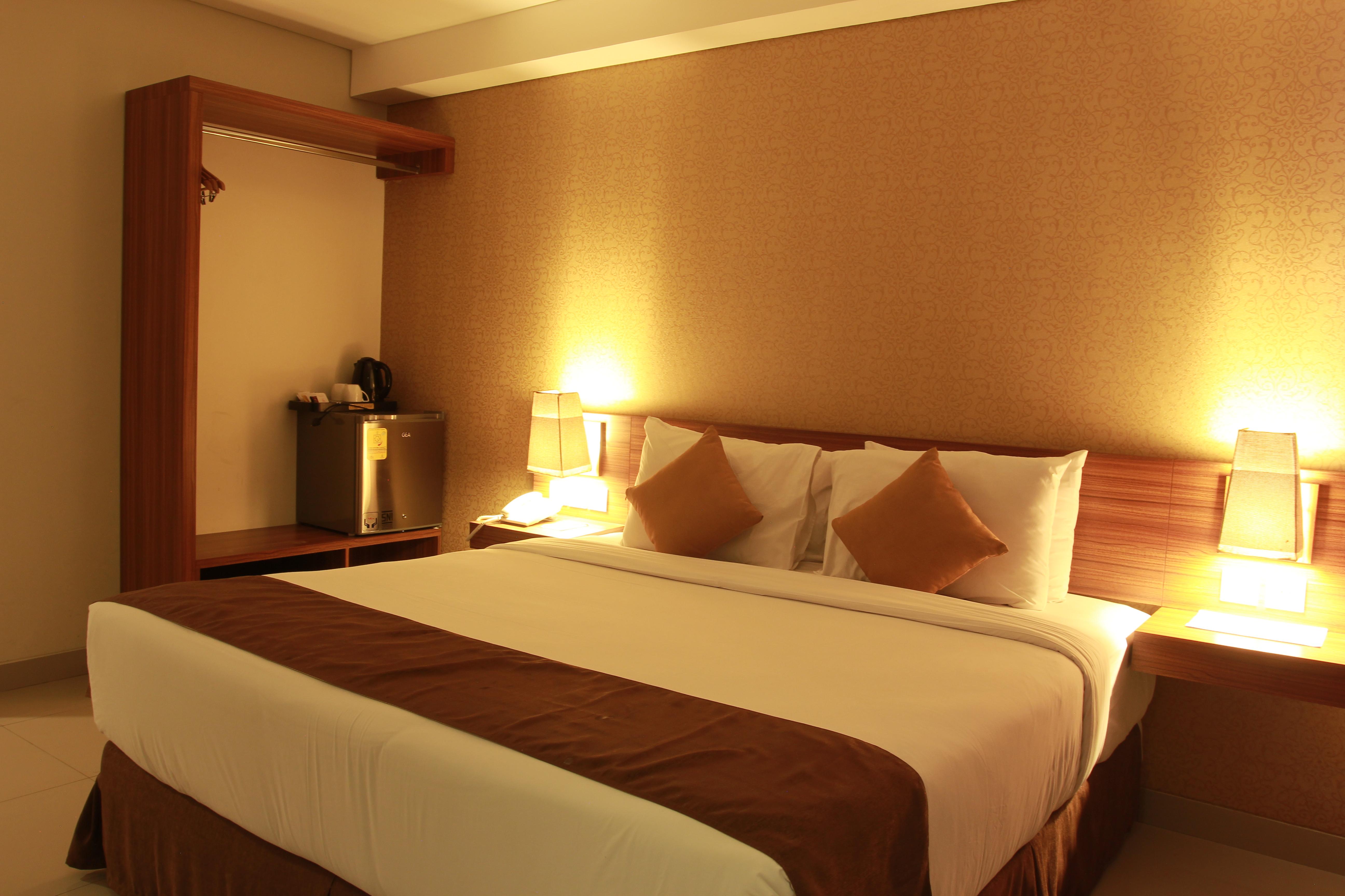 เอช บูทิก โฮเต็ล ย้อกยาการ์ต้า Hotel ยอกยาการ์ตา ภายนอก รูปภาพ