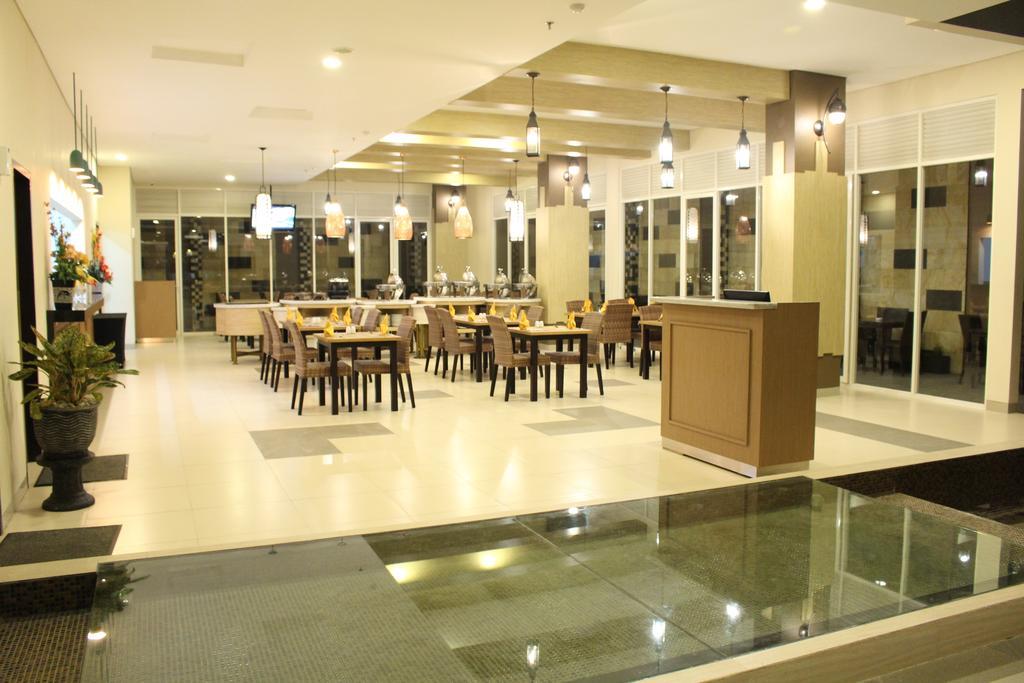เอช บูทิก โฮเต็ล ย้อกยาการ์ต้า Hotel ยอกยาการ์ตา ภายนอก รูปภาพ